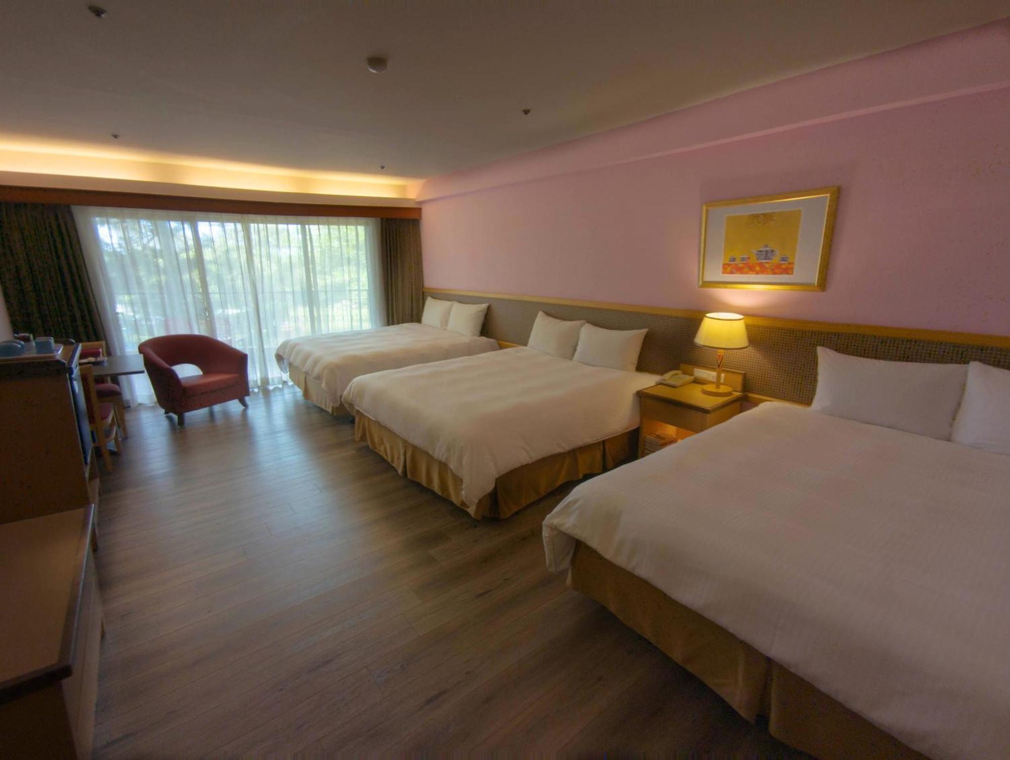 Howard Beach Resort Kenting Exterior photo Deluxe Room
